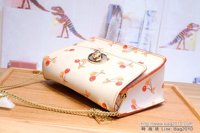 COACH蔻馳 31386新款 女士櫻桃 Bowery鏈條小方塊挎包 單肩包  Chz1580